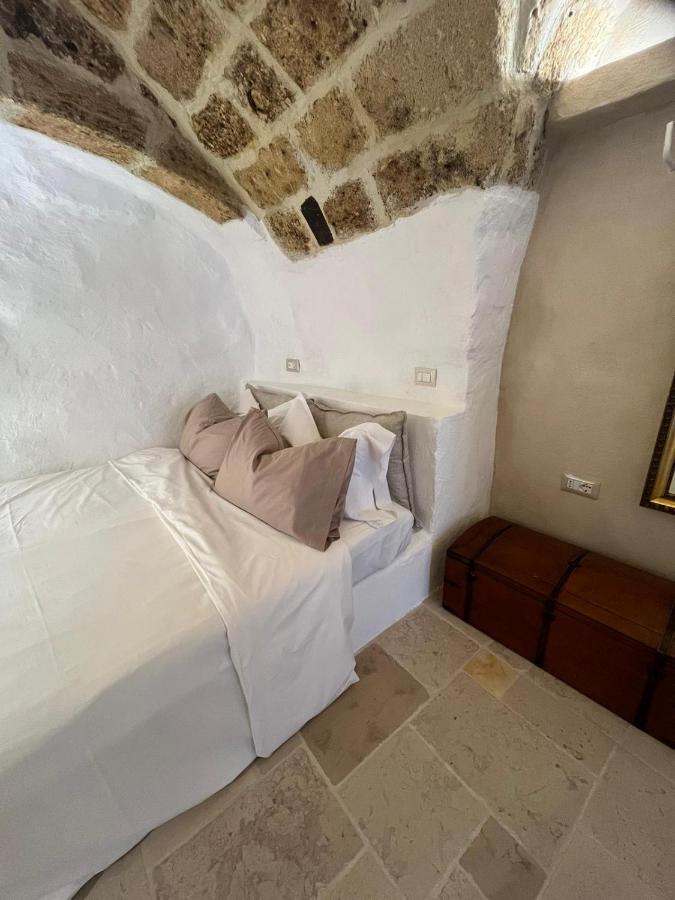 La Segreta Del Castello, Private Access Bed and Breakfast Gioia Del Colle Eksteriør billede